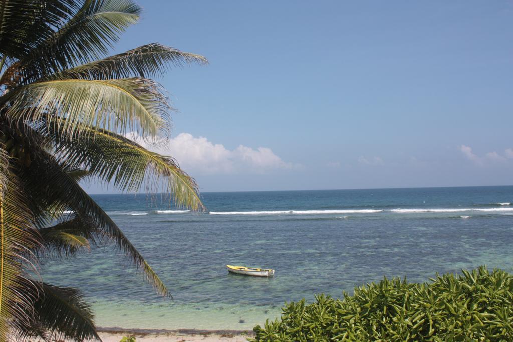 Roz A Mer - Beach Apartment Takamaka Ngoại thất bức ảnh